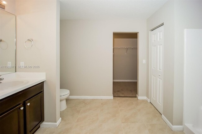 Building Photo - 154 NW Curtis St