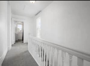 Building Photo - 200 S Cypress Ave