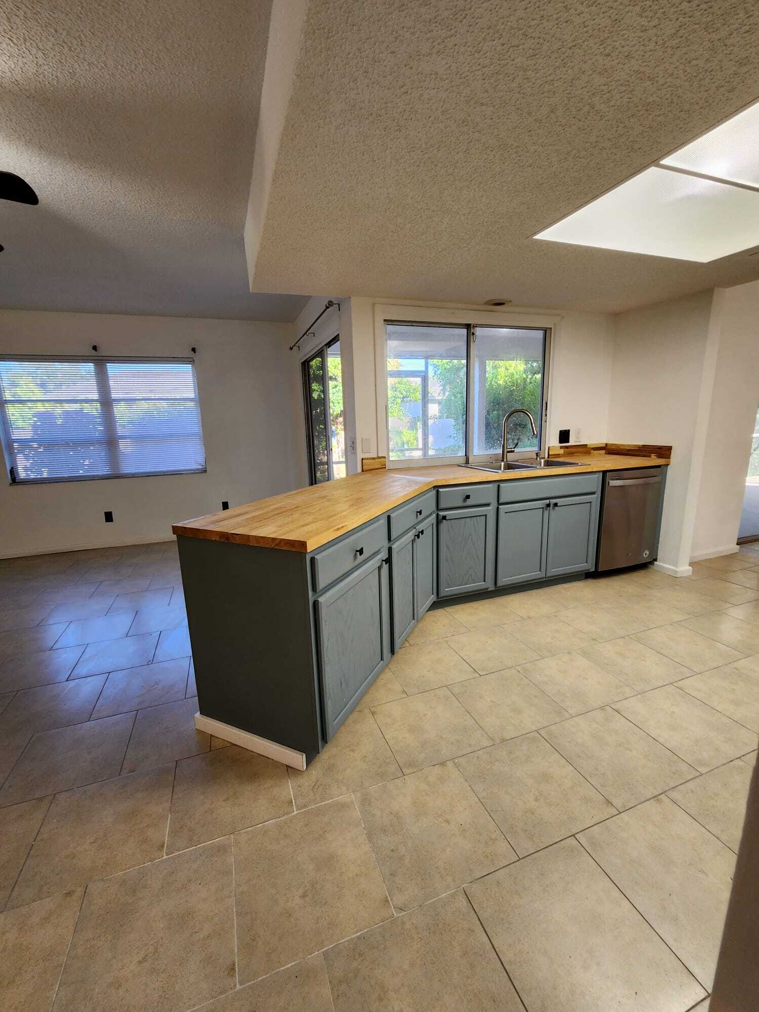 Building Photo - 2332 Achilles St