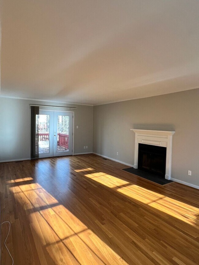 Building Photo - 2508 Crosstimbers Terrace