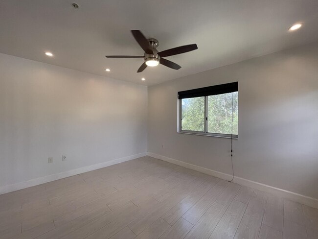 Building Photo - 2031 Renaissance Blvd