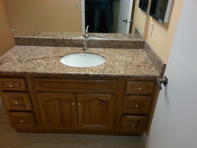Building Photo - 2371 Antelope Dr