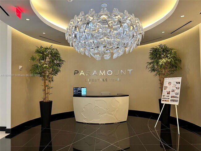 Building Photo - 851 NE 1st Ave