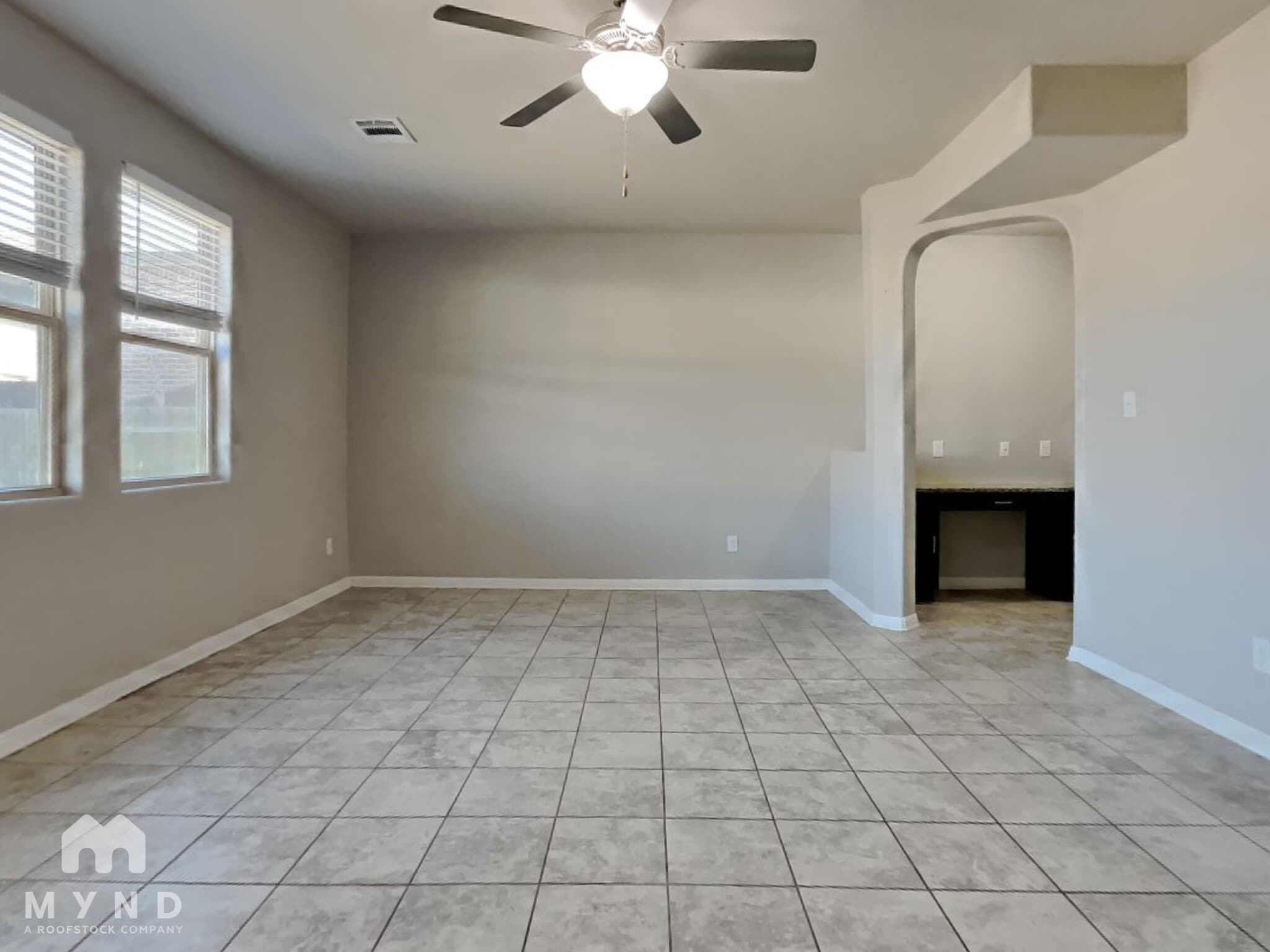 Building Photo - 11335 Decidedly