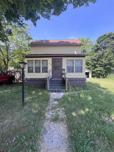 Building Photo - 636 Florence St