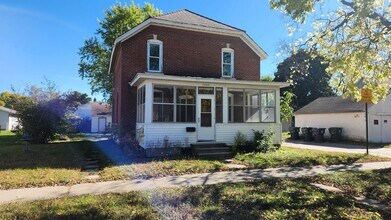 Building Photo - ds1233