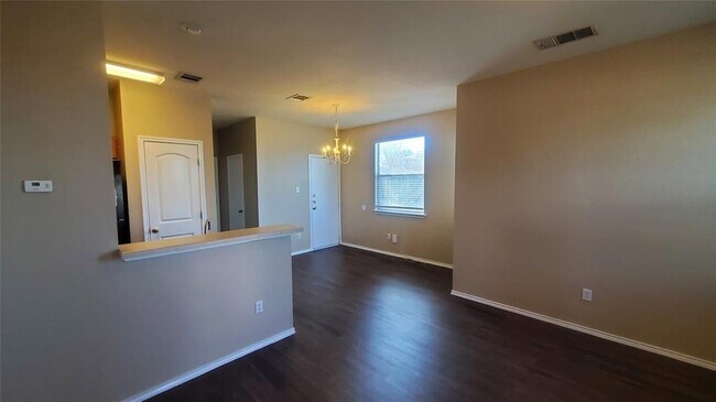 Building Photo - 14001 Cambourne Dr