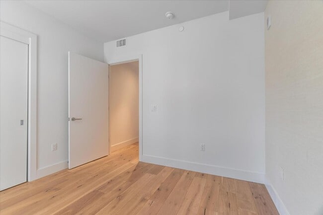 Building Photo - 1450 Franklin St