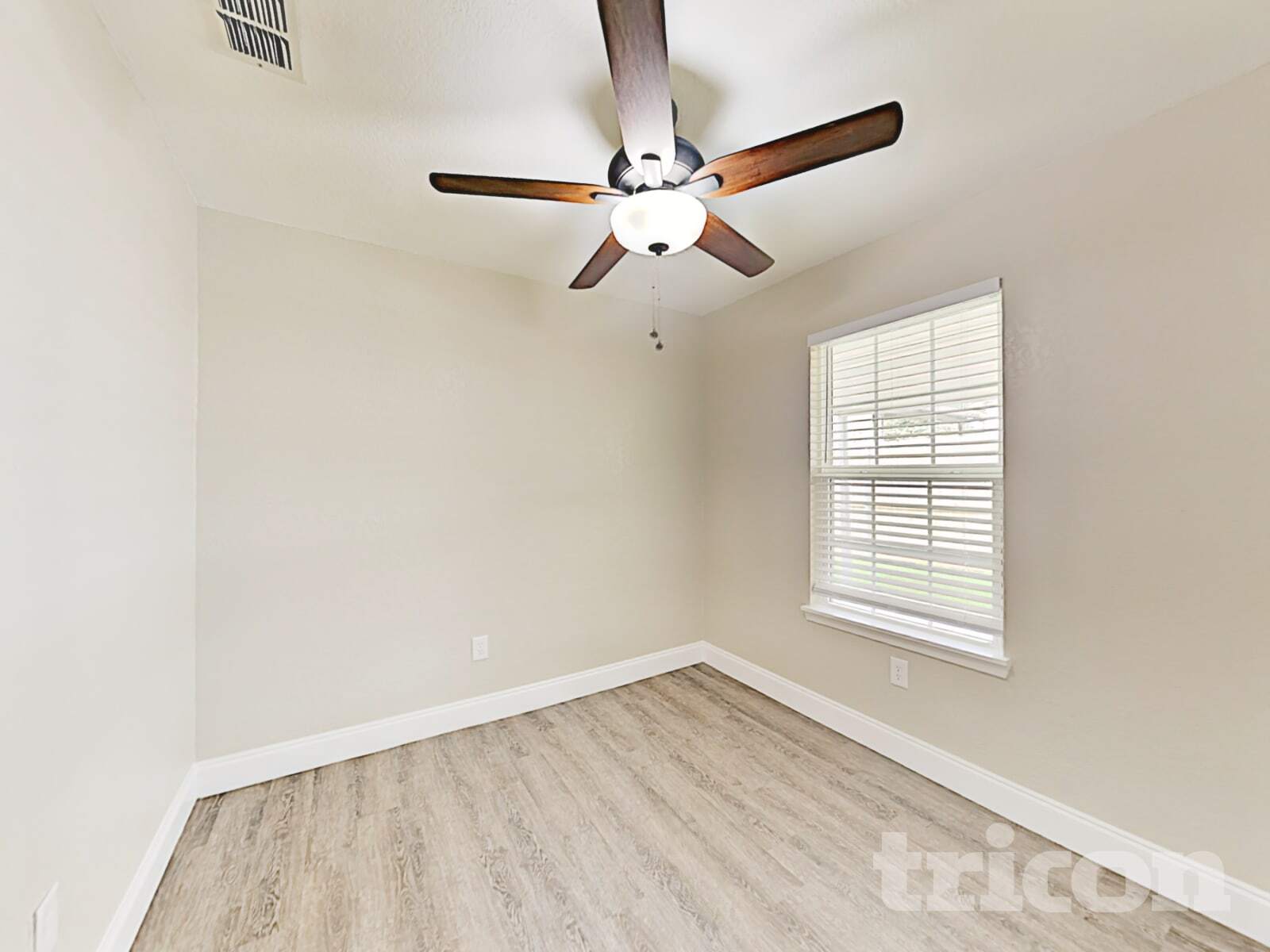 Building Photo - 837 Pine Mountain Dr