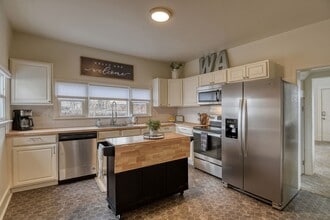 Building Photo - Comfortable Spokane Rental Near Parks & Downtown