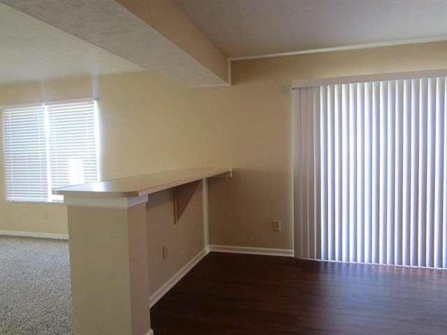 Building Photo - 1518 Bluestem Dr