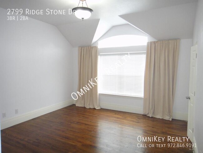 Building Photo - 2799 Ridge Stone Dr