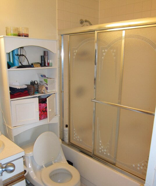 Building Photo - 33 Pond Ave