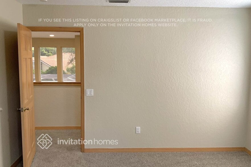 Building Photo - 6020 N W 67th Ct