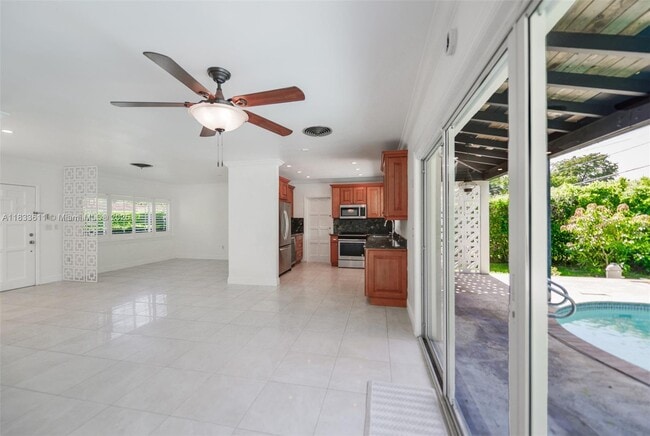 Building Photo - 3615 Riviera Ct