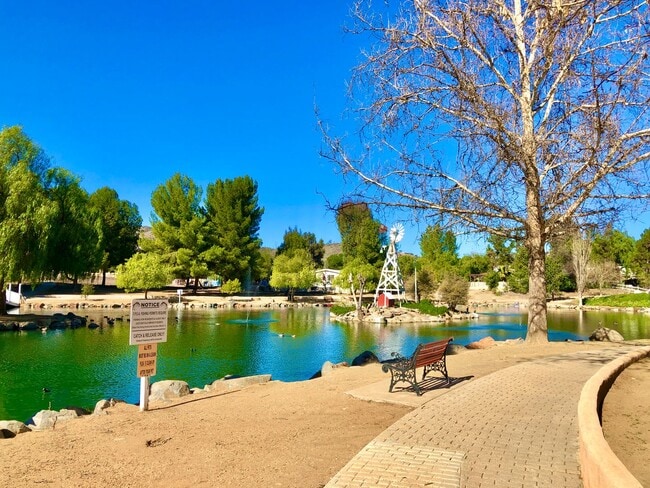 Building Photo - Awesome Updated Single Story in The Darling "Farm" Community of Wildomar, Close to Everything, bu...