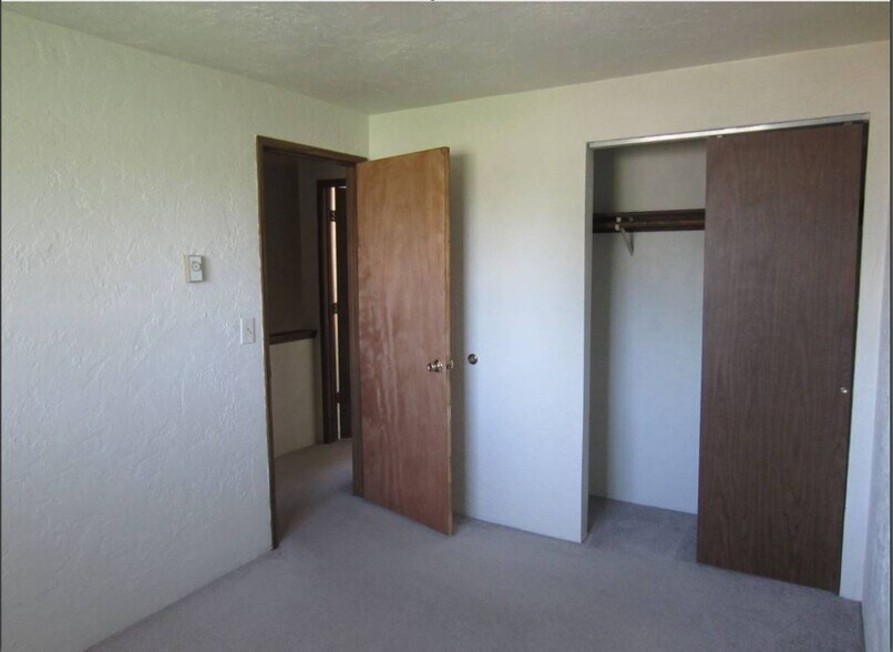 Building Photo - 1035 NW 27th St