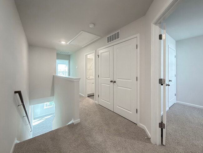 Building Photo - 8534 Beckett Chase Wy