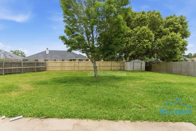 Building Photo - 14961 Greenwell Cir