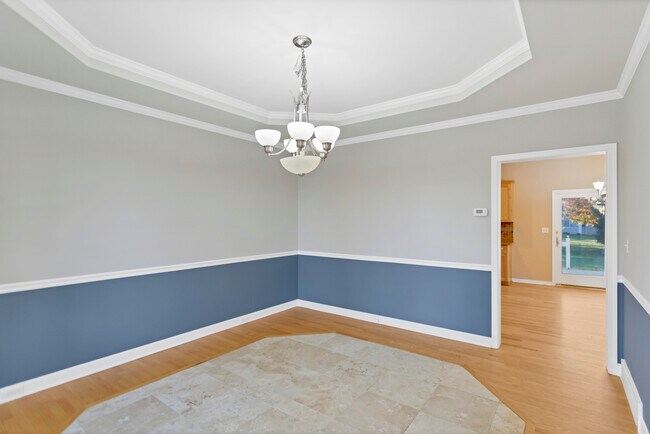 Building Photo - 40W148 Carl Sandburg Rd