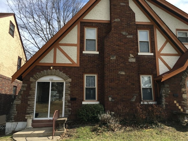 Building Photo - 1358 Herlin Pl