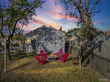 Building Photo - 8600 Mathilda Ave