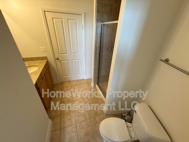 Building Photo - 414 Water St