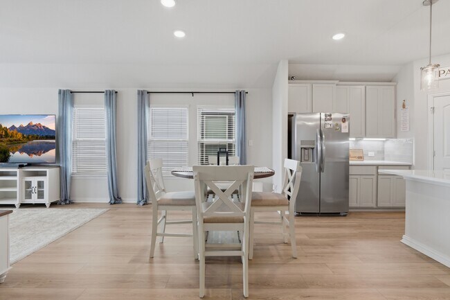 Building Photo - Bright 3-Bed Home with Island Kitchen, Private Patio, and Fenced Yard in New Braunfels