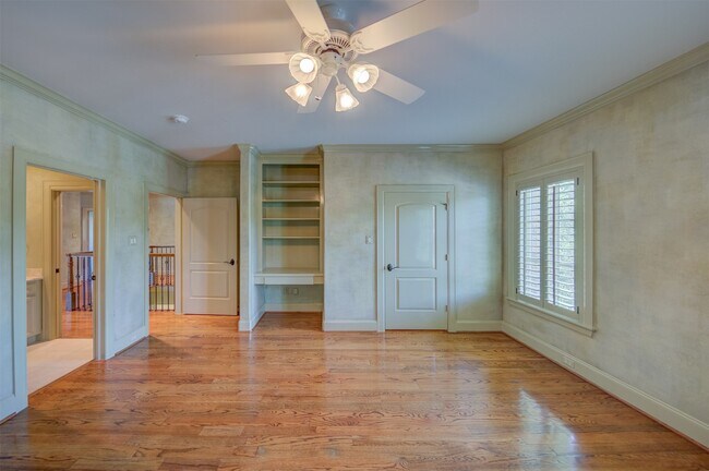 Building Photo - 3903 Tennyson St