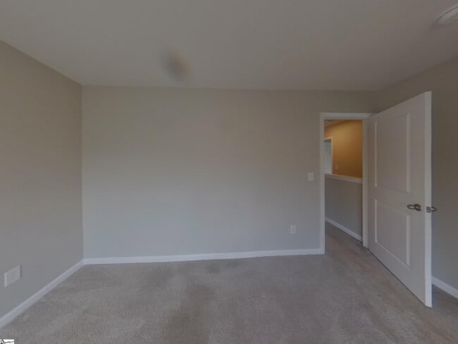 Building Photo - 283 Millen Dr