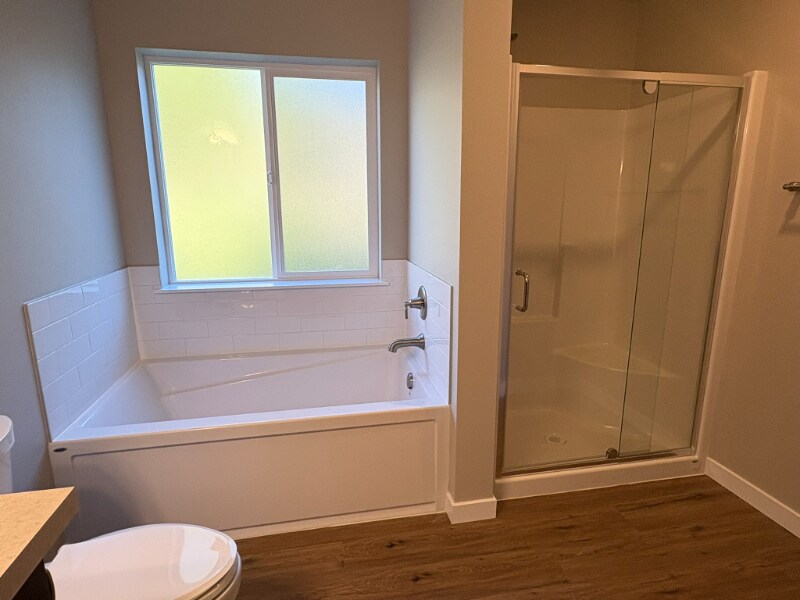 Building Photo - 3028 Pine Rd NE