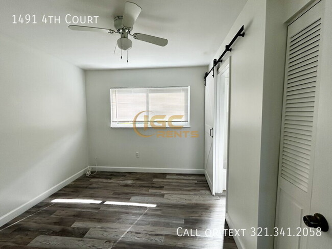 Building Photo - 1491 4th Ct