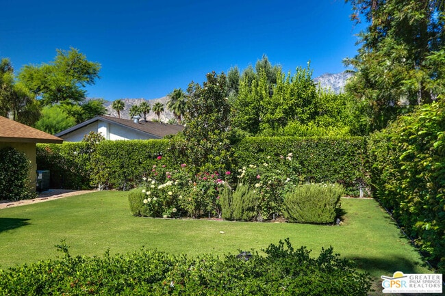 Building Photo - 3576 Escoba Dr