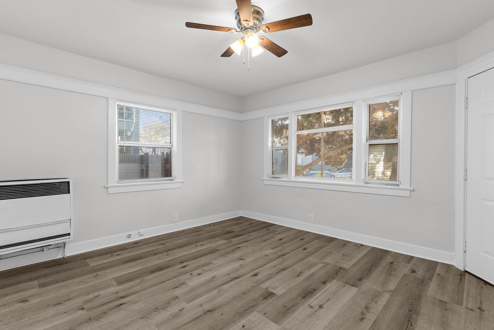 Building Photo - 736 Olive Ave
