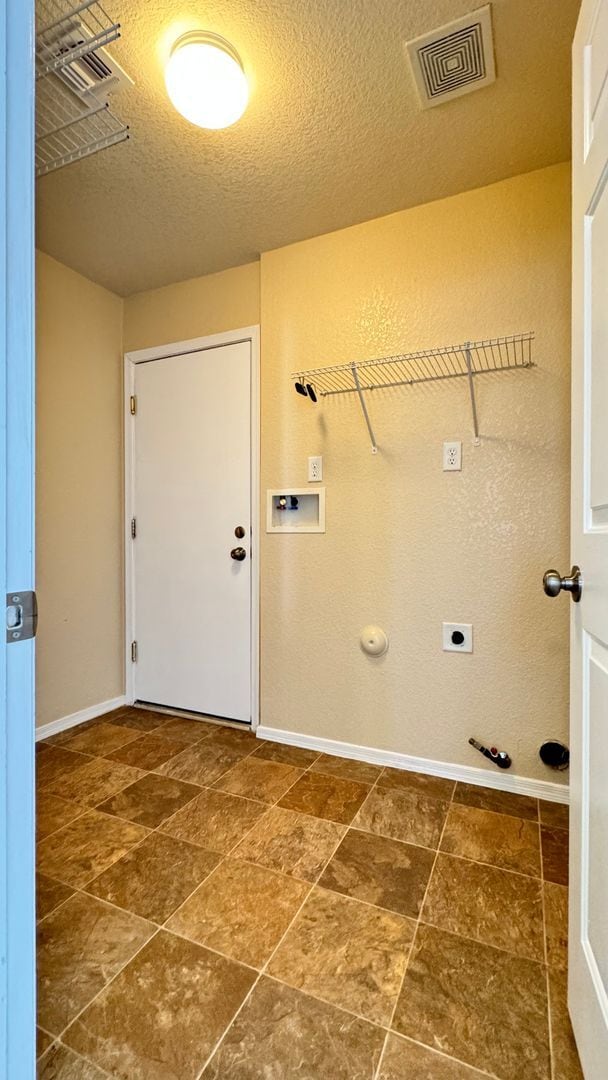 Building Photo - Southwest - 3 bedroom, 2 bath house with a...