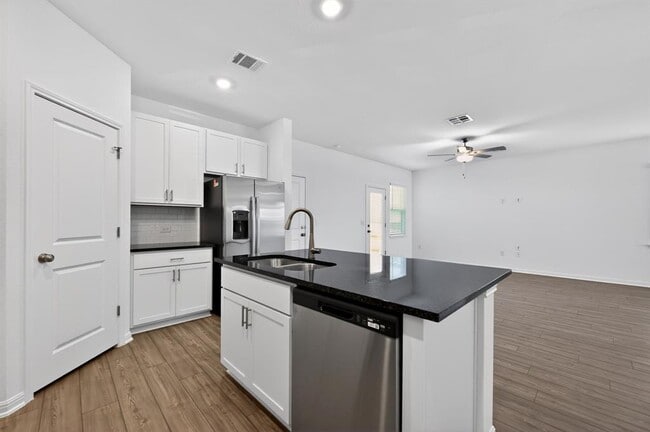 Building Photo - 5804 Swedish Farms Ter