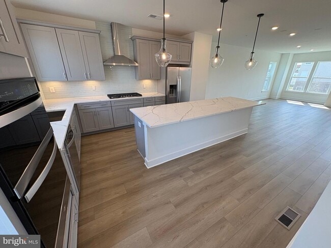 Building Photo - 14495 Leafhopper Dr