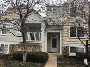 Building Photo - 1770 Middlebury Dr
