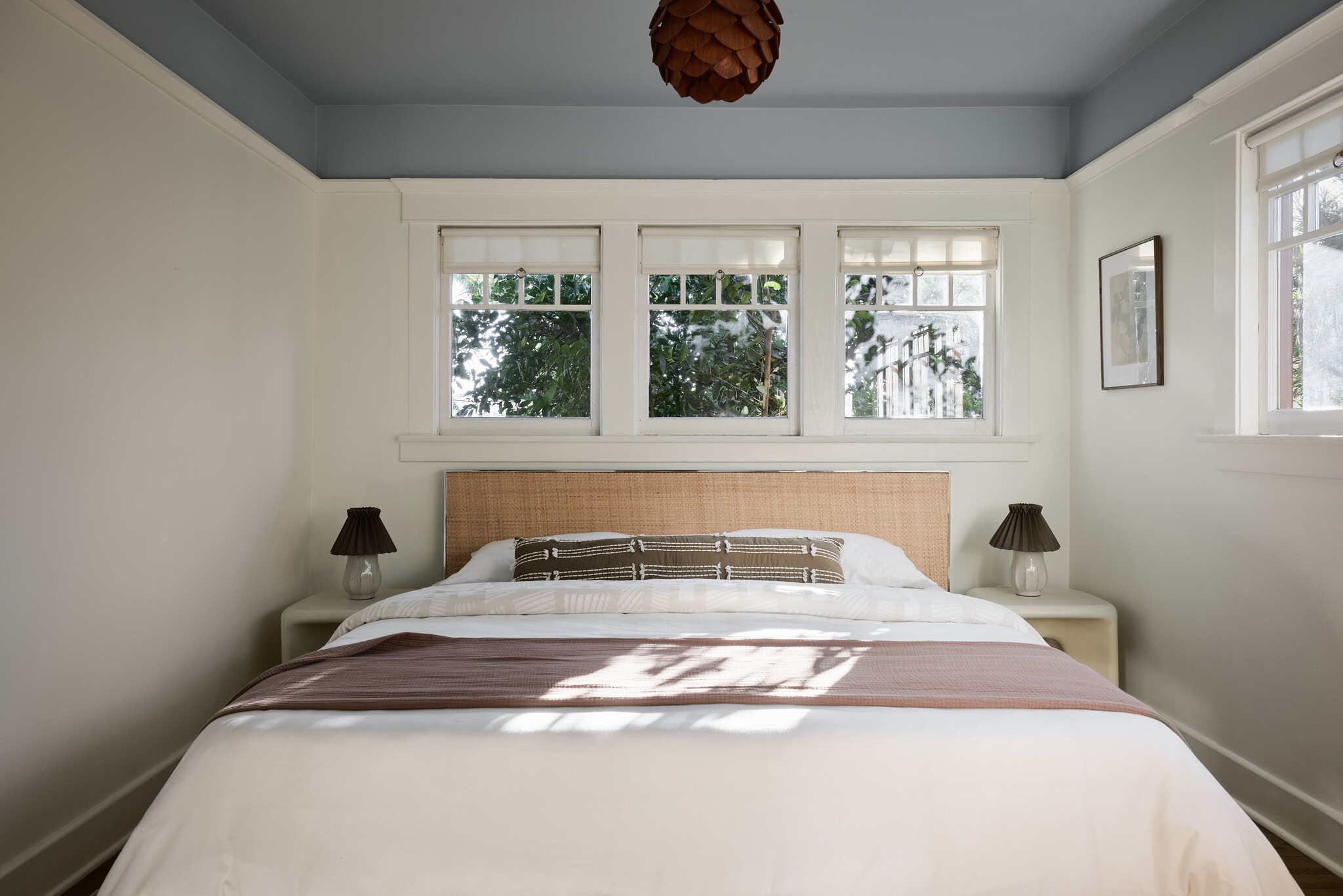 Building Photo - 2606 W Ave 30