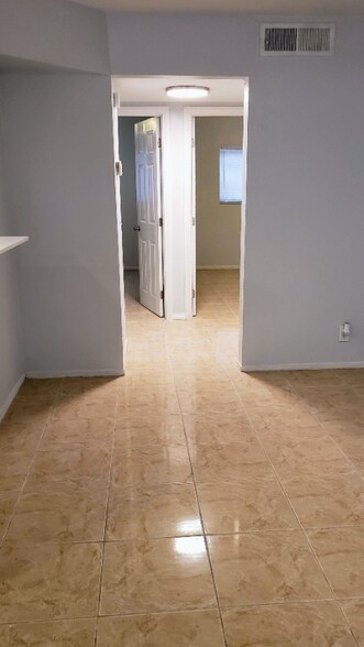 Building Photo - 1824 Fulstone Way
