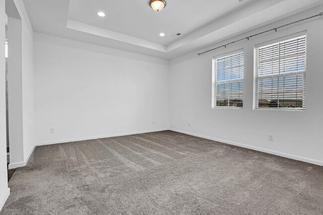 Building Photo - $3,425.00, 4 Beds, 2.5 Baths, Single Famil...