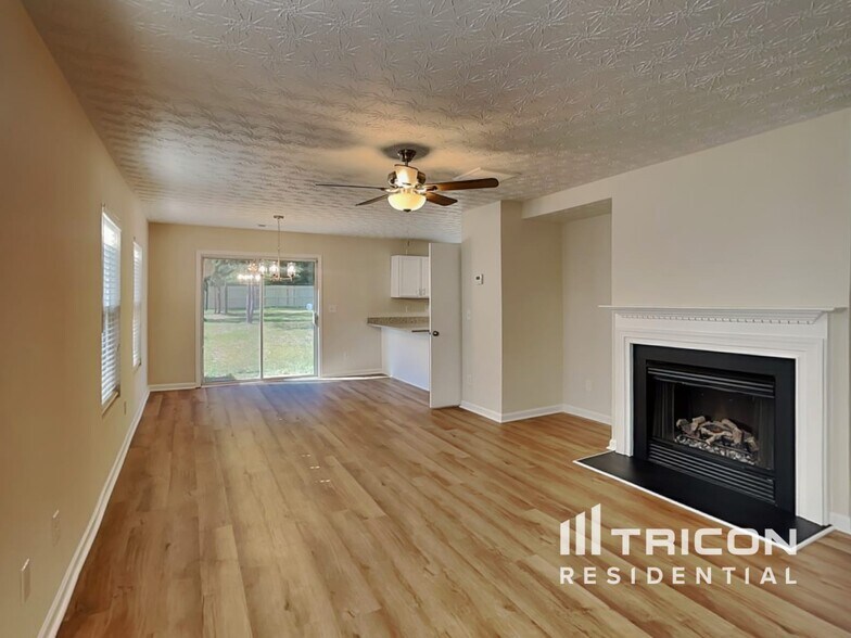 Building Photo - 231 Silver Fox Trail