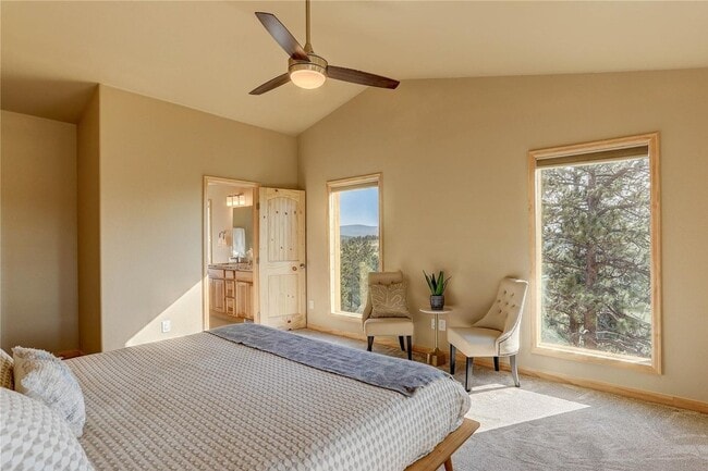 Building Photo - 136 Gail Ln