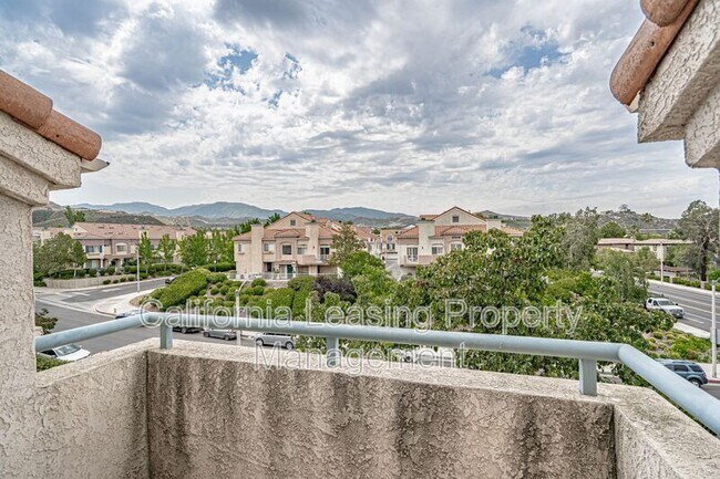 Building Photo - 18215 Flynn Dr