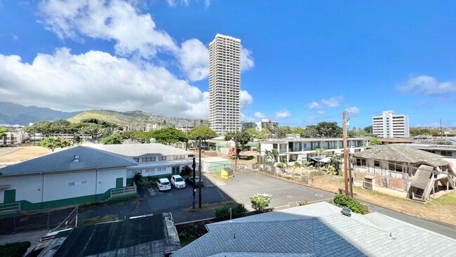 Building Photo - 2712 Waiaka Rd