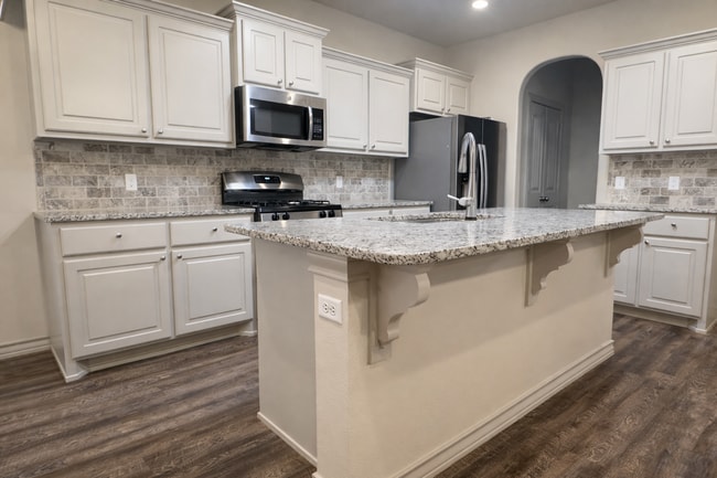 Building Photo - Natural Light Meets Modern Comfort | 3/2 In North Lubbock