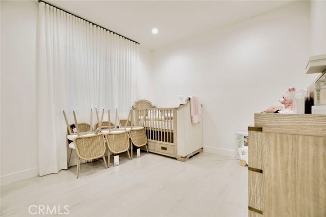 Building Photo - 10263 Strathern St