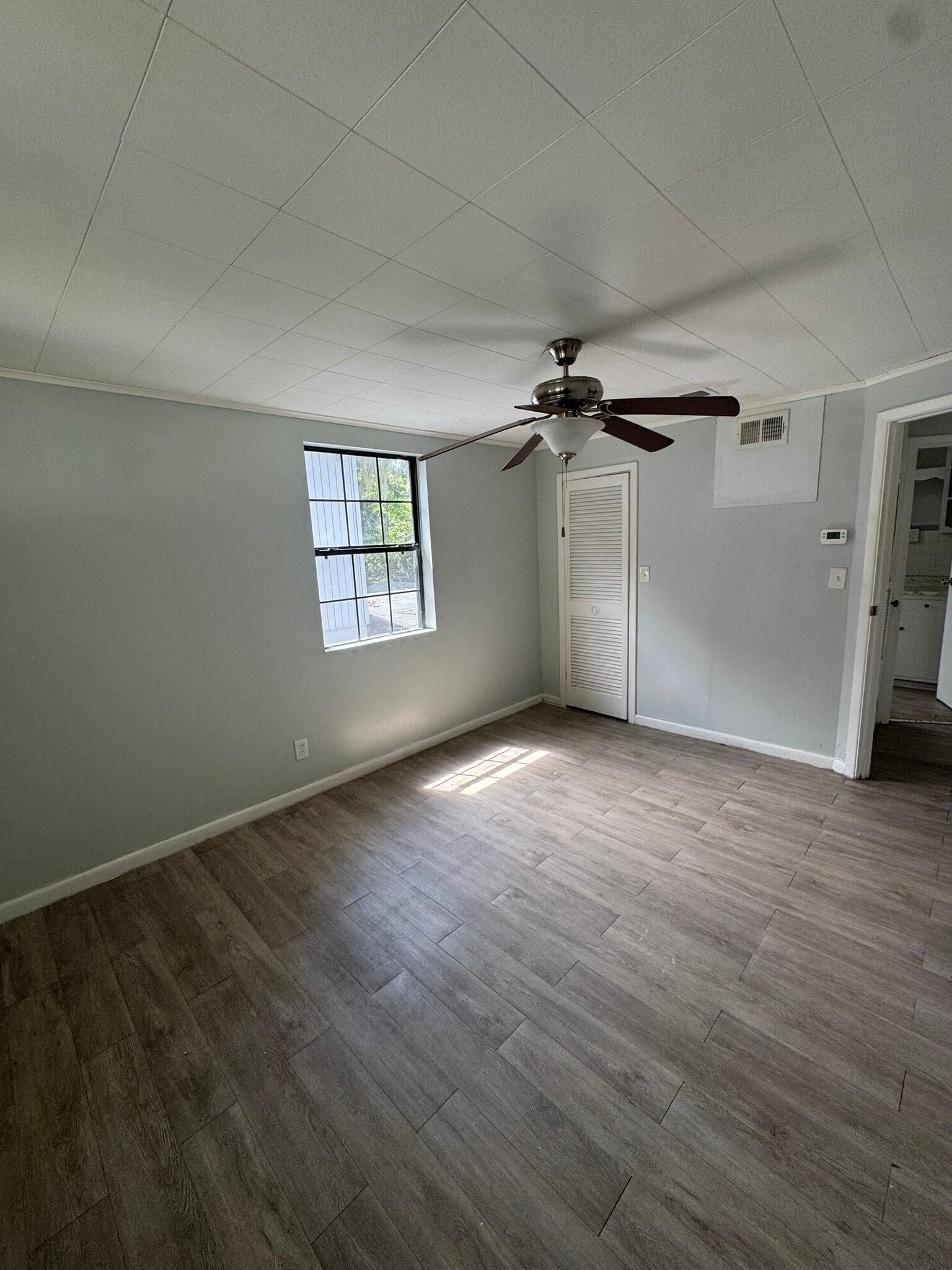 Building Photo - 7107 Arlet Dr