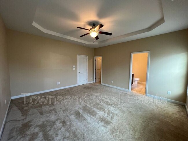 Building Photo - 93 Samuel Nicholas Dr