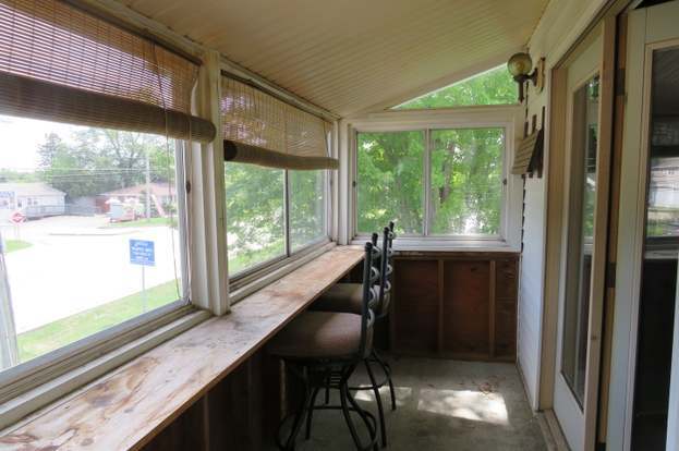 Building Photo - 544 N Hainesville Rd